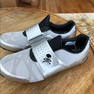 Soulcycle silver legend cycling shoes- size 39